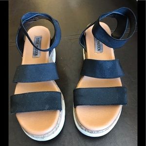 STEVE MADDEN SANDALS